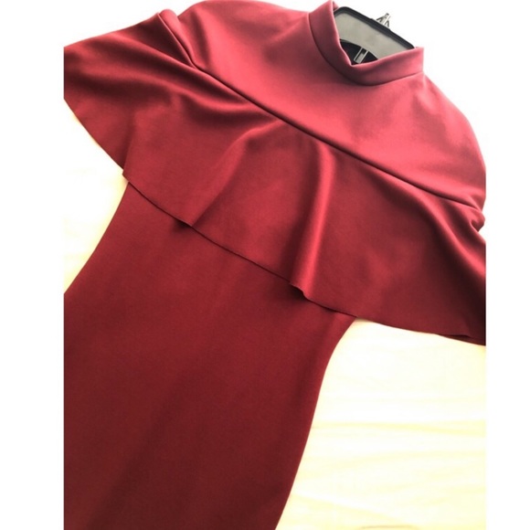 Misguided Burgandy Cape Overlay Dress - Picture 7 of 7